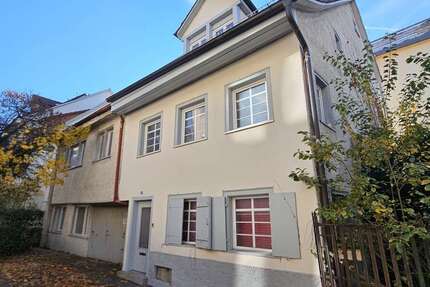 Haus Ravensburg - 14 Zimmer, 212 m&sup2;, 580.000&euro; | Angebot:23705585