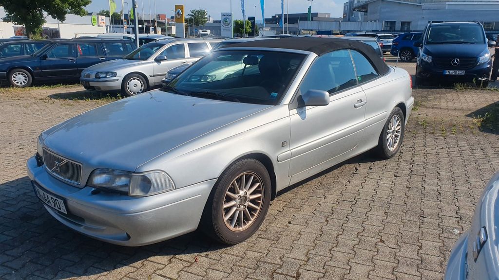 Volvo C70 218.000 km 3.999 &euro; Friedrichshafen 88046