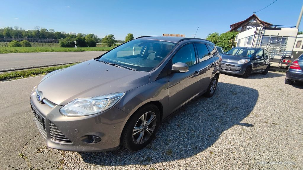 Ford Focus 115.700 km 5.200 &euro; Meckenbeuren 88075