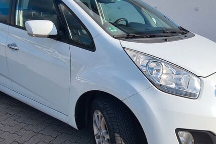 Kia Venga 65.400 km 6.300 &euro; Friedrichshafen 88046