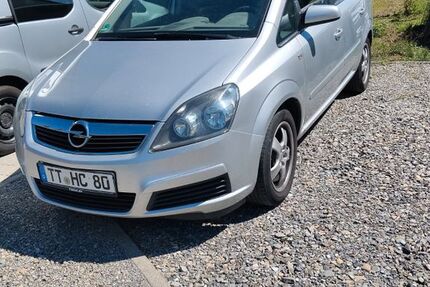 Opel Zafira 260.200 km 999 &euro; Friedrichshafen 88048