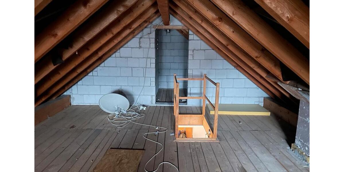 Dachgeschoßwohnung Salem - 2 Zimmer, 74 m&sup2;, 250.000&euro; | Angebot:26134366