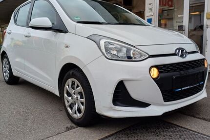 Hyundai i10 37.164 km 9.890 &euro; Tettnang 88069