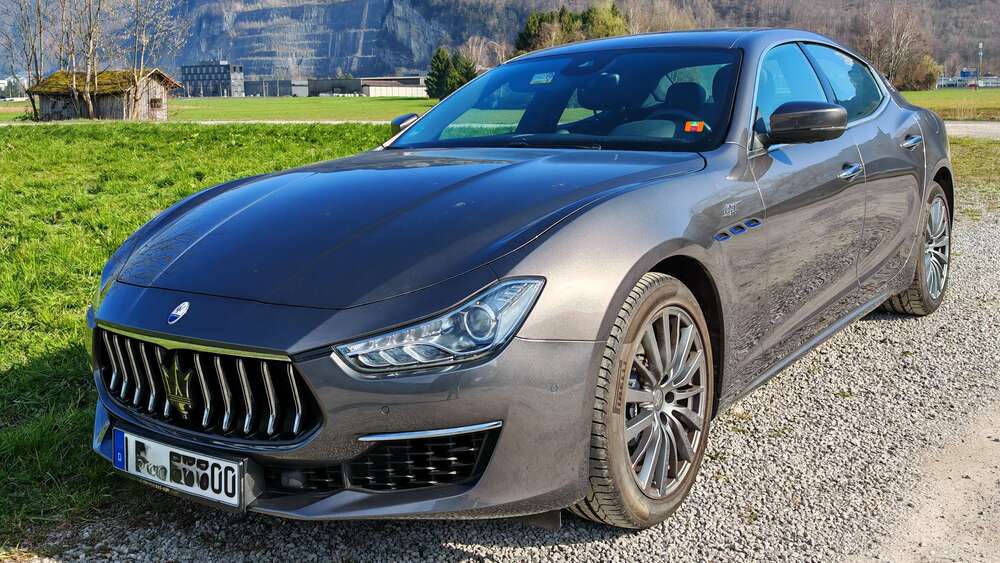 Maserati Ghibli 22.500 km 48.950 &euro; Lindau (Bodensee), GKSt 88131