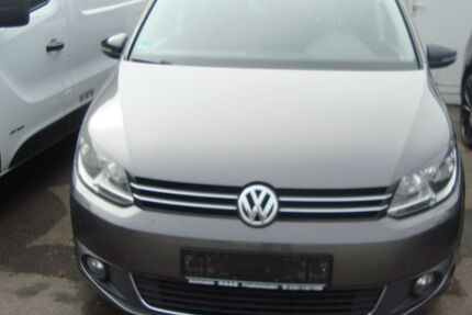 VW Touran 237.000 km 5.400 &euro; Friedrichshafen 88048