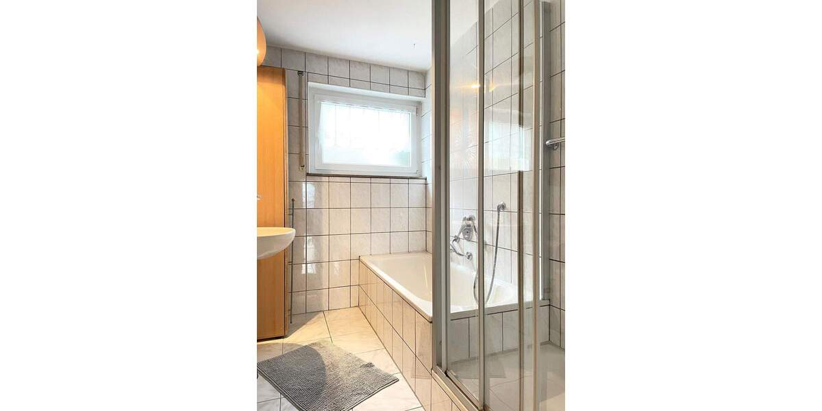 Etagenwohnung Langenargen - 4 Zimmer, 103 m&sup2;, 460.000&euro; | Angebot:25799507