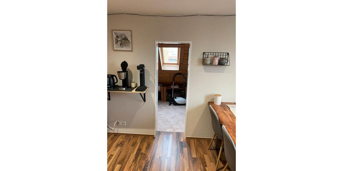Dachgeschoßwohnung Salem - 2.5 Zimmer, 85 m&sup2;, 880&euro; | Angebot:26447018