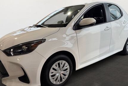Toyota Yaris 27.650 km 14.220 &euro; Friedrichshafen 88046
