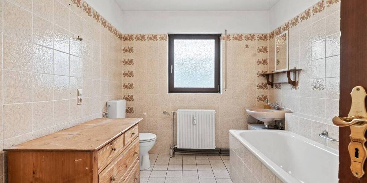 Einfamilienhaus Markdorf - 6 Zimmer, 230 m&sup2;, 750.000&euro; | Angebot:25668331