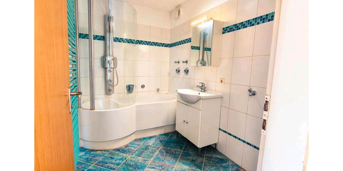 Etagenwohnung Ravensburg - 4.5 Zimmer, 105 m&sup2;, 280.000&euro; | Angebot:26126762