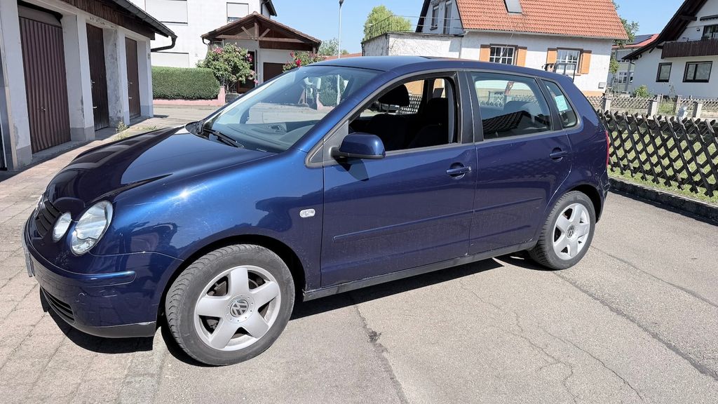 VW Polo 86.000 km 3.333 &euro; Owingen 88696
