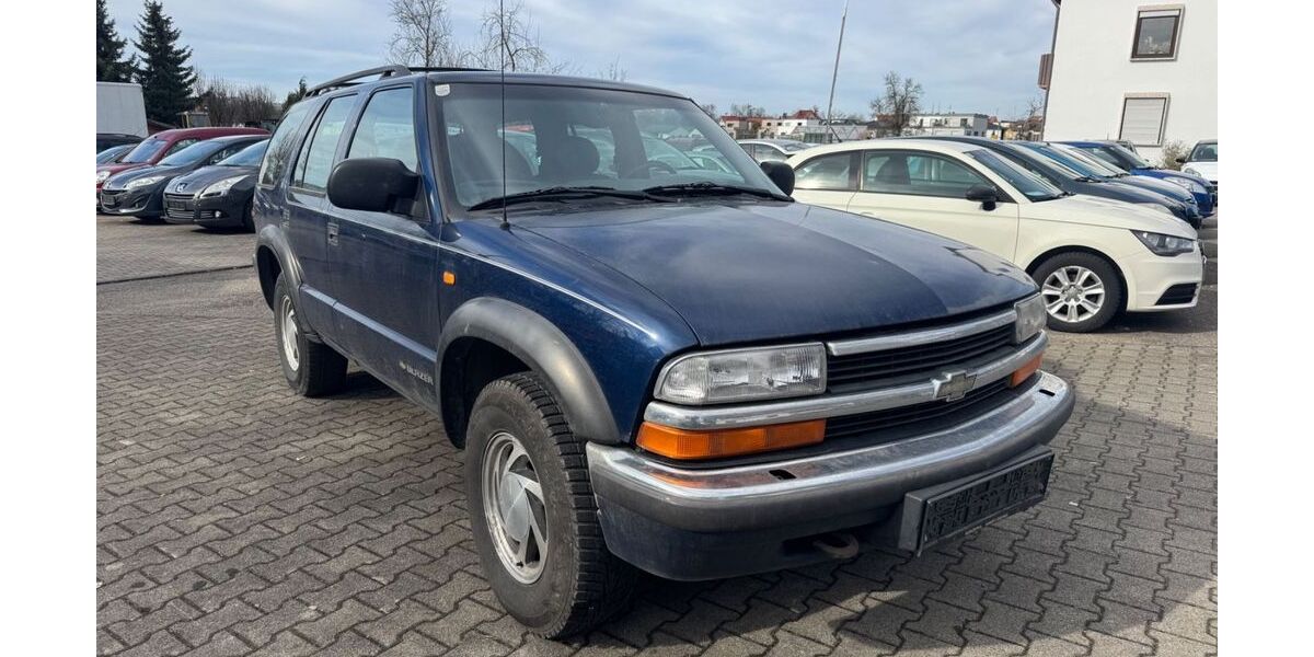 Chevrolet Blazer 216.180 km 1.990 &euro; Baienfurt 88255