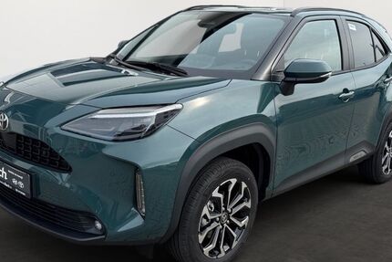 Toyota Yaris Cross 2.500 km 29.760 &euro; Überlingen 88662
