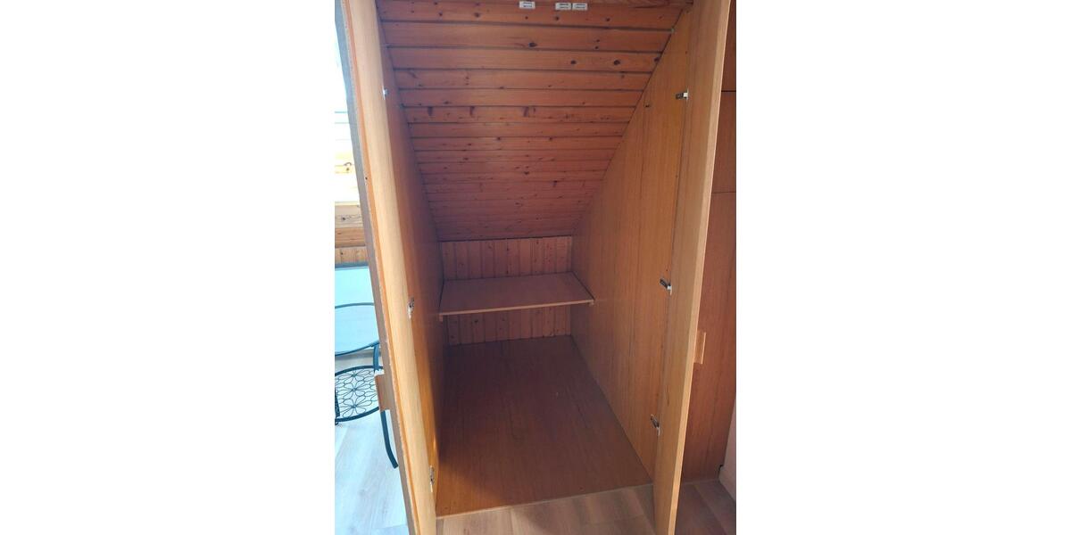 Dachgeschoßwohnung Salem - 3 Zimmer, 45 m&sup2;, 880&euro; | Angebot:25824879