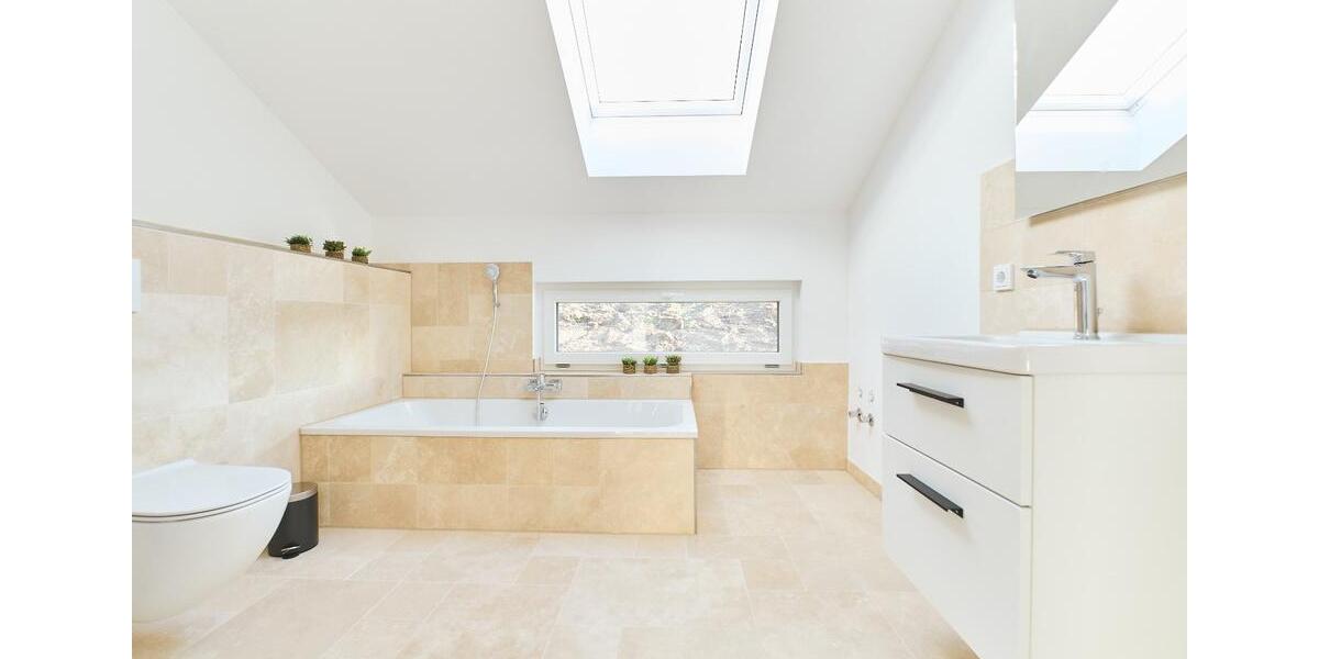 Maisonettenwohnung Wangen im Allgäu - 5 Zimmer, 150 m&sup2;, 2.200&euro; | Angebot:25251981