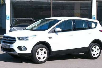 Ford Kuga 84.740 km 12.490 &euro; Ravensburg 88213