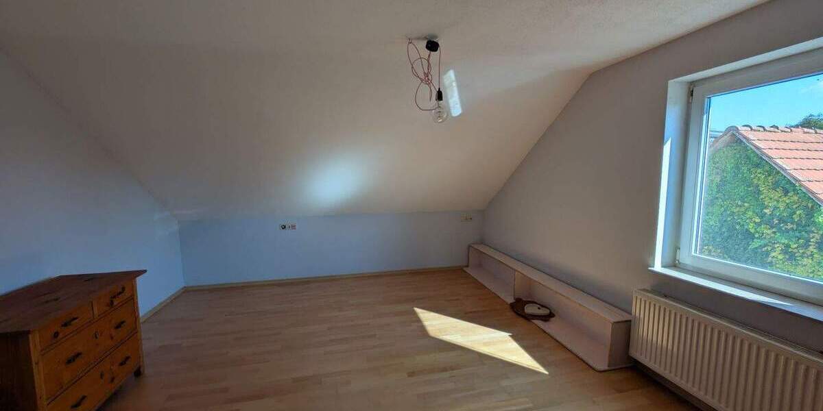 Etagenwohnung Friedrichshafen Kluftern - 6 Zimmer, 137 m&sup2;, 546.000&euro; | Angebot:25770095