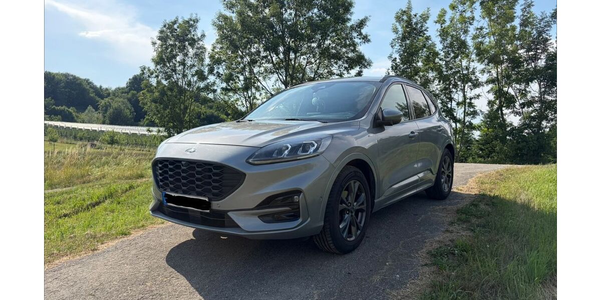 Ford Kuga 76.000 km 19.900 &euro; Friedrichshafen 88045