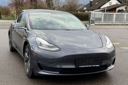 Tesla Model 3 170.000 km 18.999 &euro; Meckenbeuren 88074