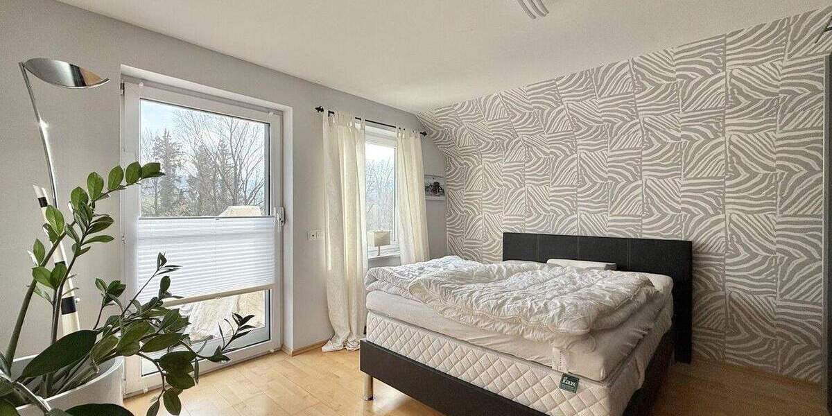 Mehrfamilienhaus, Wohnhaus Uhldingen-Mühlhofen Oberuhldingen - 7 Zimmer, 207 m&sup2;, 880.000&euro; | Angebot:25732882