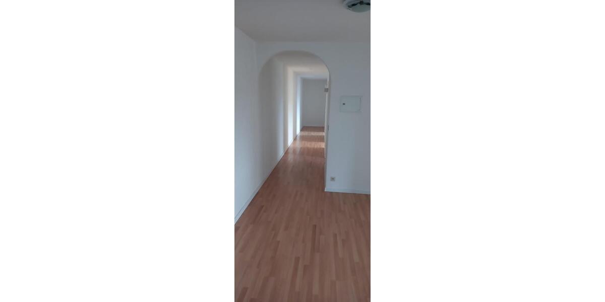 Etagenwohnung Friedrichshafen Ailingen - 4.5 Zimmer, 114 m&sup2;, 1.990&euro; | Angebot:26639110