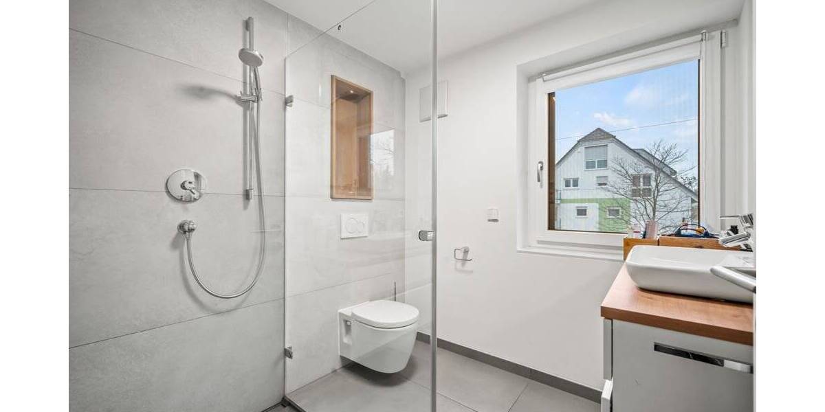 Reihenmittelhaus Friedrichshafen Allmannsweiler - 5 Zimmer, 120 m&sup2;, 598.000&euro; | Angebot:25772232