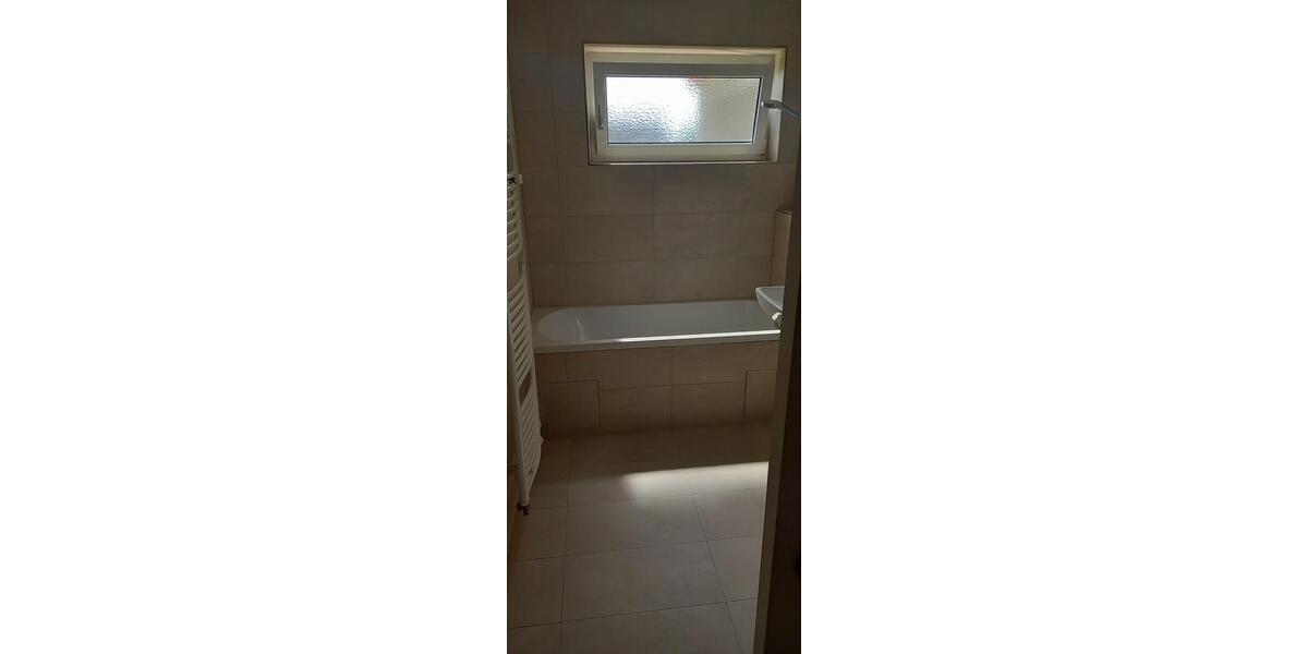 Etagenwohnung Friedrichshafen Ailingen - 4.5 Zimmer, 114 m&sup2;, 1.990&euro; | Angebot:26639110