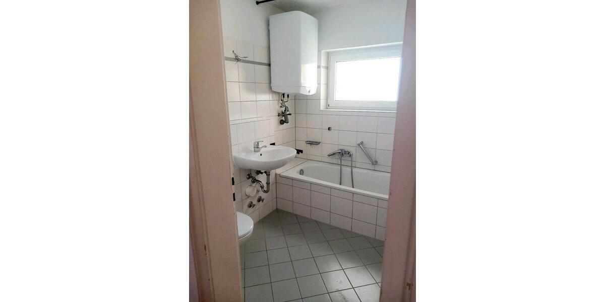 Hochparterre Friedrichshafen Allmannsweiler - 3 Zimmer, 73 m&sup2;, 280.000&euro; | Angebot:26536593