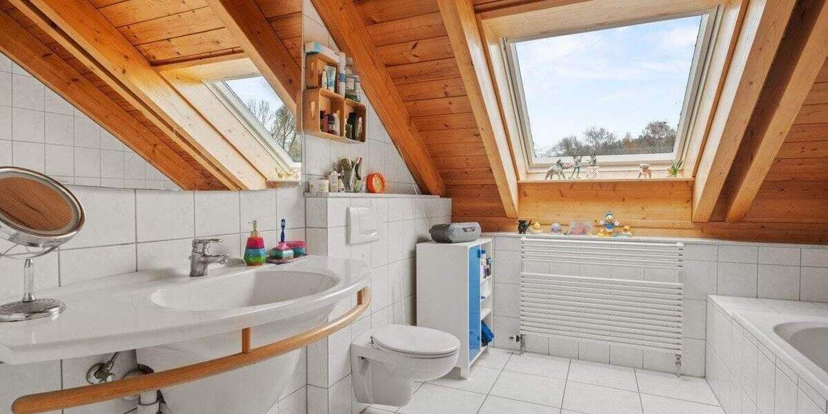 Mehrfamilienhaus, Wohnhaus Meersburg - 6 Zimmer, 162 m&sup2;, 985.000&euro; | Angebot:25675617