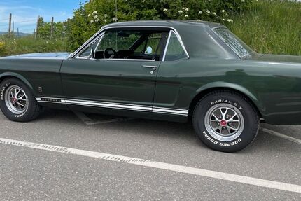 Ford Mustang 80.000 km 42.000 &euro; Konstanz 78464