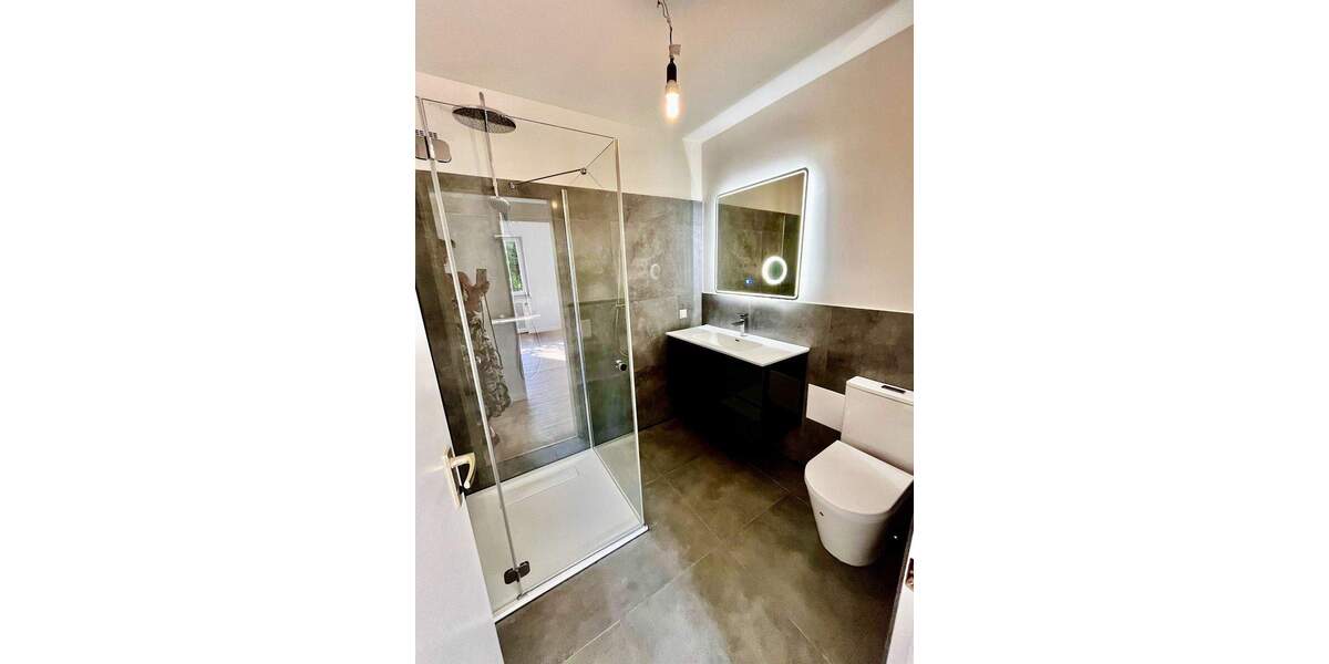 Etagenwohnung Meersburg - 2 Zimmer, 64 m&sup2;, 295.000&euro; | Angebot:25695280