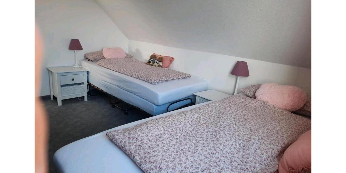 Dachgeschoßwohnung Frickingen - 3 Zimmer, 55 m&sup2;, 550&euro; | Angebot:25649134