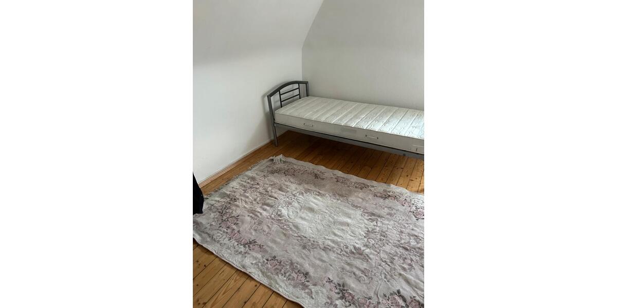 Etagenwohnung Friedrichshafen - 3 Zimmer, 15 m&sup2;, 590&euro; | Angebot:26582431