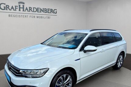 VW Passat Variant 43.700 km 23.960 &euro; Konstanz 78467