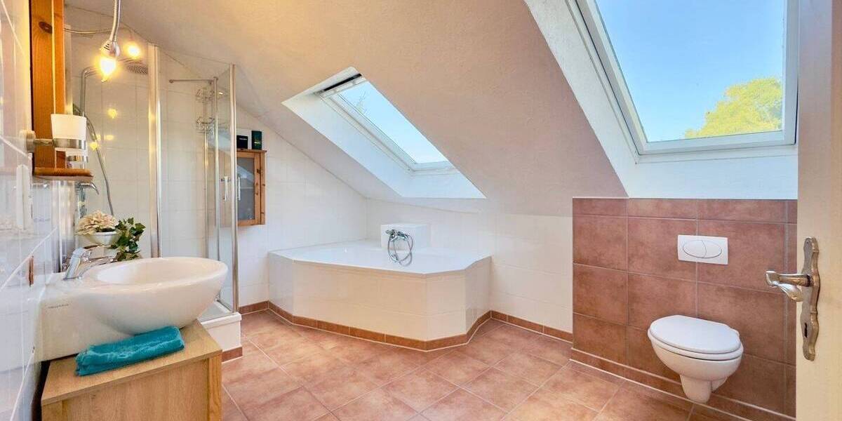 Mehrfamilienhaus, Wohnhaus Friedrichshafen Allmannsweiler - 1 Zimmer, 280 m&sup2;, 895.000&euro; | Angebot:25777123