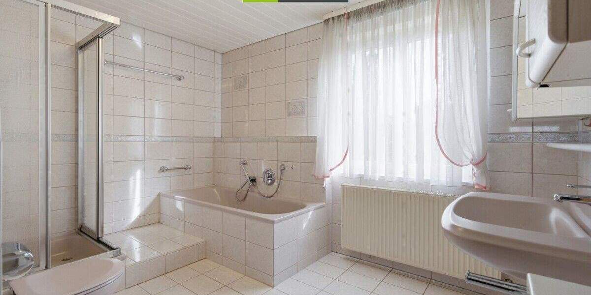 Einfamilienhaus Friedrichshafen Allmannsweiler - 7 Zimmer, 151 m&sup2;, 635.000&euro; | Angebot:25836841