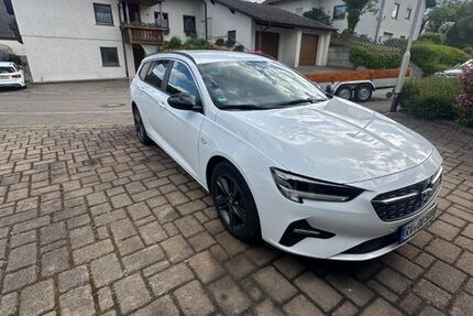 Opel Insignia 90.889 km 15.499 &euro; Friedrichshafen 88048