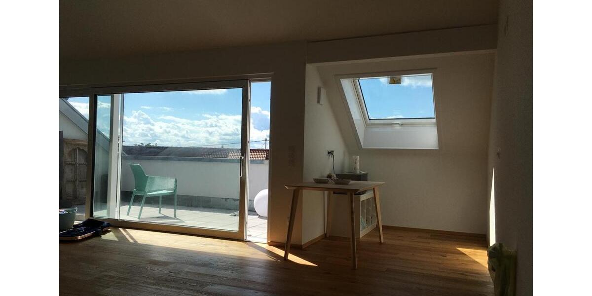 Dachgeschoßwohnung Bermatingen - 3 Zimmer, 95 m&sup2;, 1.400&euro; | Angebot:24567242