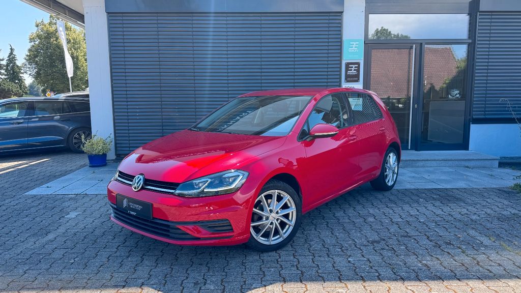 VW Golf 121.000 km 9.990 &euro; Ravensburg 88214