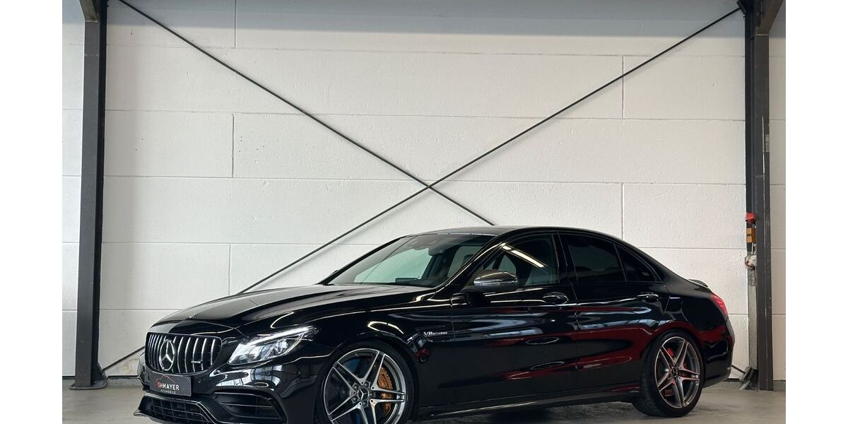Mercedes-Benz C 63 AMG 144.800 km 39.890 &euro; Meckenbeuren 88074