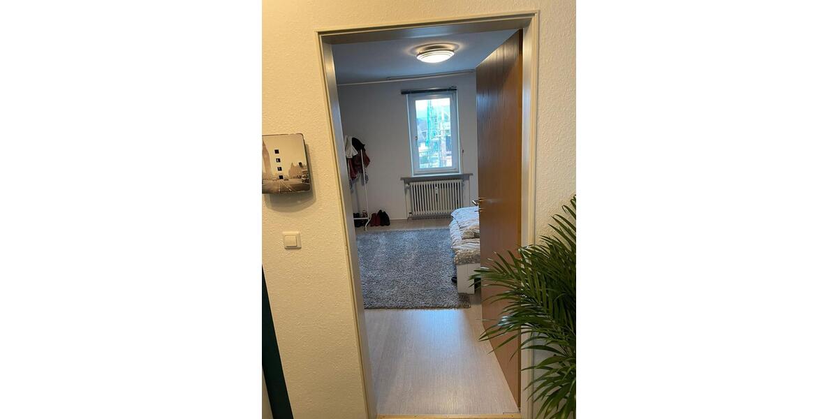 Dachgeschoßwohnung Salem - 2.5 Zimmer, 85 m&sup2;, 880&euro; | Angebot:26447018