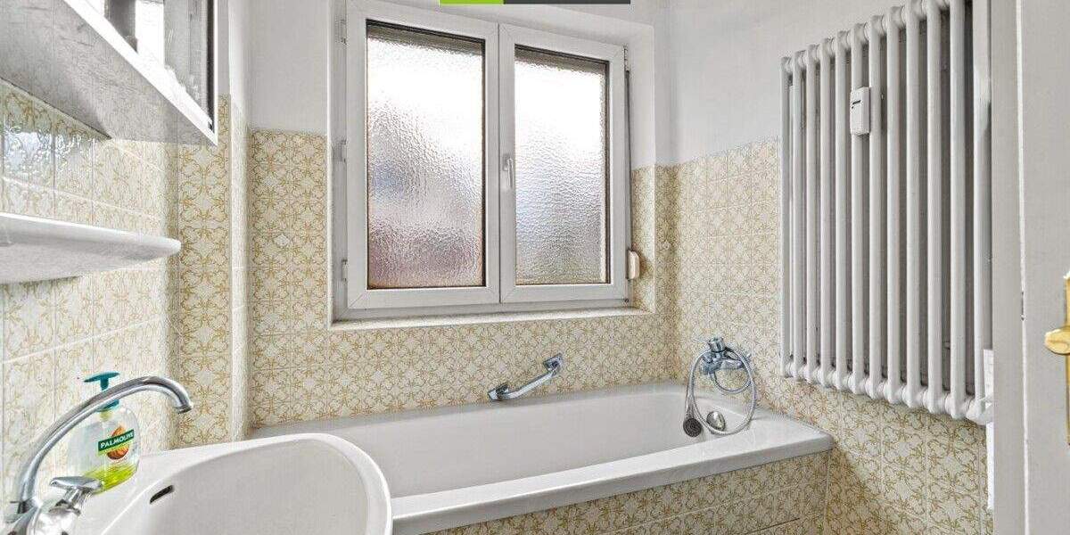 Mehrfamilienhaus, Wohnhaus Friedrichshafen Allmannsweiler - 9 Zimmer, 221 m&sup2;, 720.000&euro; | Angebot:25693486