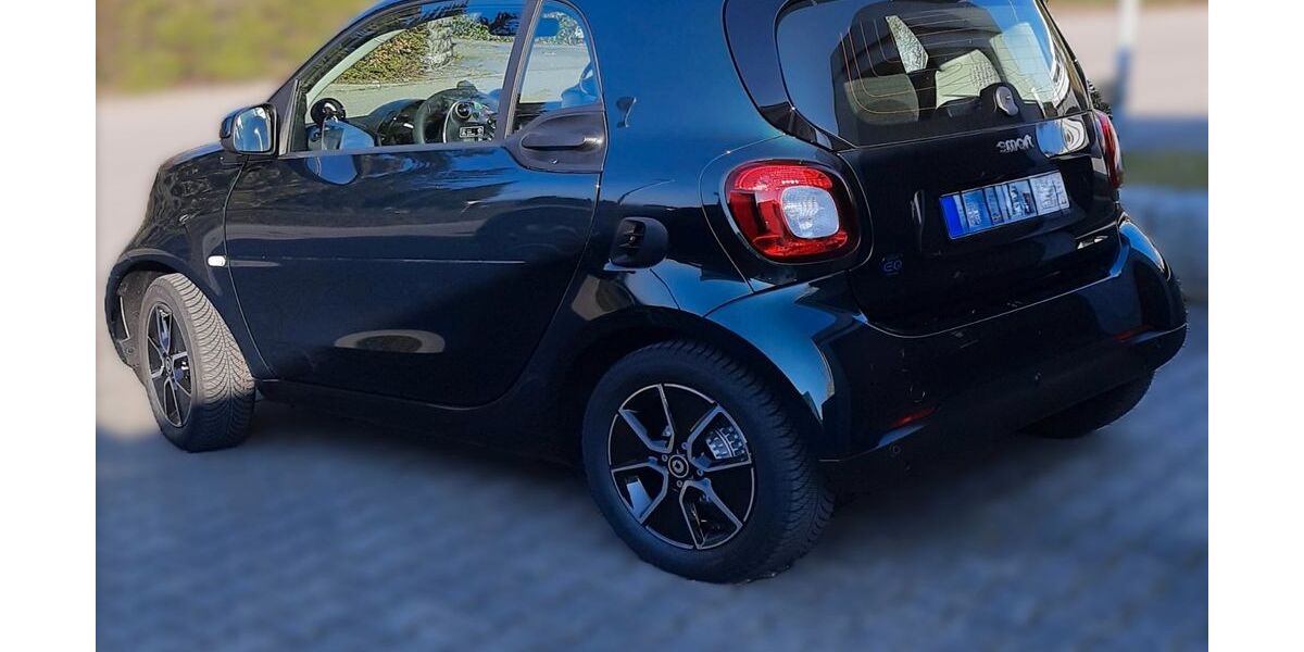 Smart ForTwo 8.800 km 13.850 &euro; Tettnang 88069
