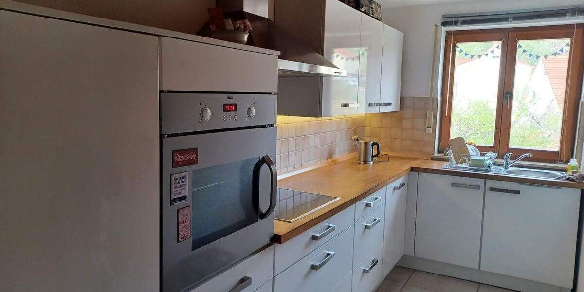 Etagenwohnung Deggenhausertal Deggenhausen - 3 Zimmer, 62 m&sup2;, 218.000&euro; | Angebot:25695302