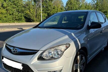 Hyundai i30 115.000 km 2.150 &euro; Friedrichshafen 88048
