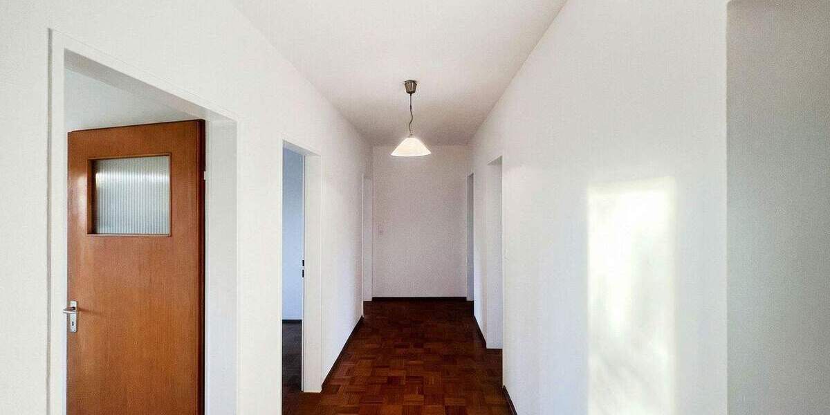 Etagenwohnung Heiligenberg - 4 Zimmer, 94 m&sup2;, 199.000&euro; | Angebot:25749329