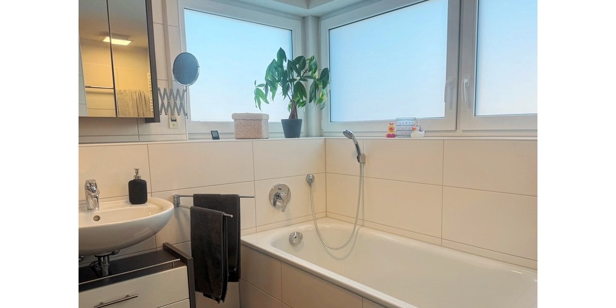 Ihr neues Zuhause nahe Bodensee - stilvolle & altersgerechte 3,5-Zimmer-Wohnung in Oberuhldingen - 3.5 Uhldingen-Mühlhofen / Oberuhldingen Mühlhofen | Angebot:24750672