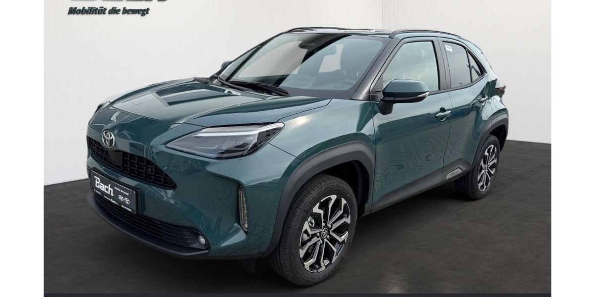Toyota Yaris Cross 2.500 km 27.620 &euro; Überlingen 88662