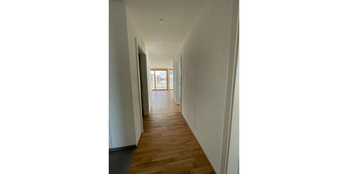 Etagenwohnung Wangen im Allgäu - 3 Zimmer, 82 m&sup2;, 977&euro; | Angebot:25044515
