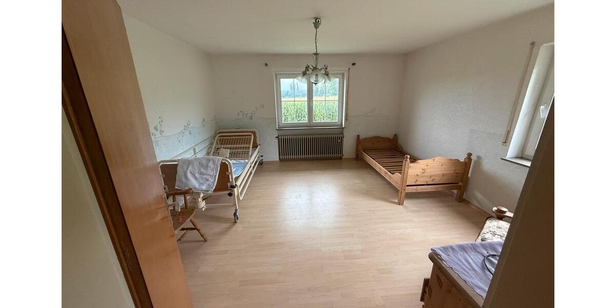Einfamilienhaus Bergatreute - 6 Zimmer, 150 m&sup2;, 749.000&euro; | Angebot:25442783
